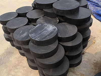 桐乡市板式橡胶支座由若干层橡胶片与薄钢板经加压硫化